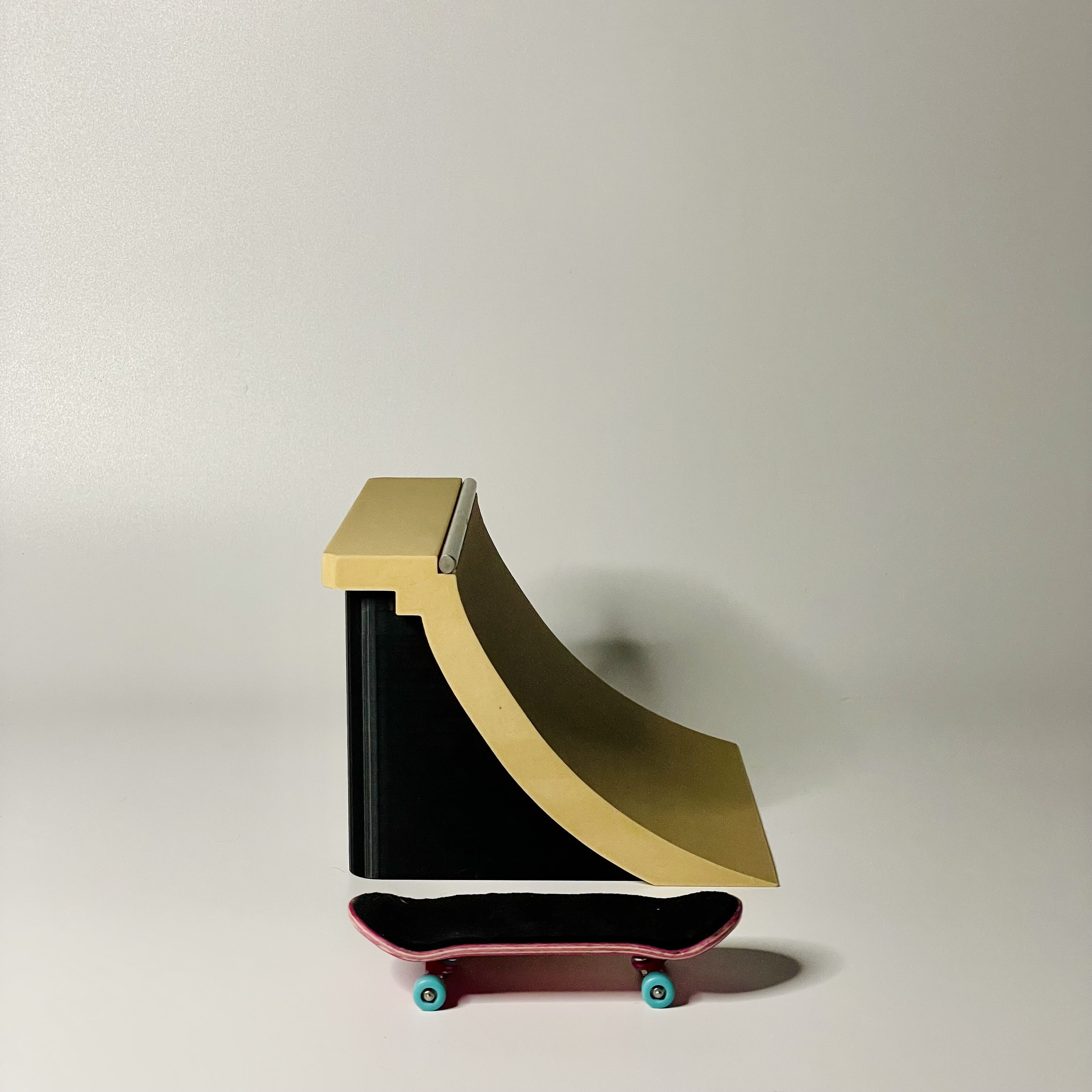 Fingerboard Quarter Pipe wood 3D Printed Quarter Pipe With Stainless
