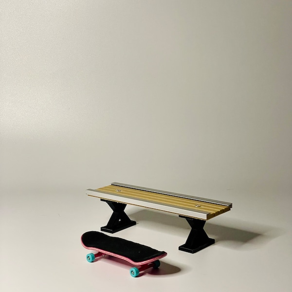 Mini Wood Fingerboard Bench | 3D Printed Bench With Stainless Steel Edging | Fingerboard Obstacle