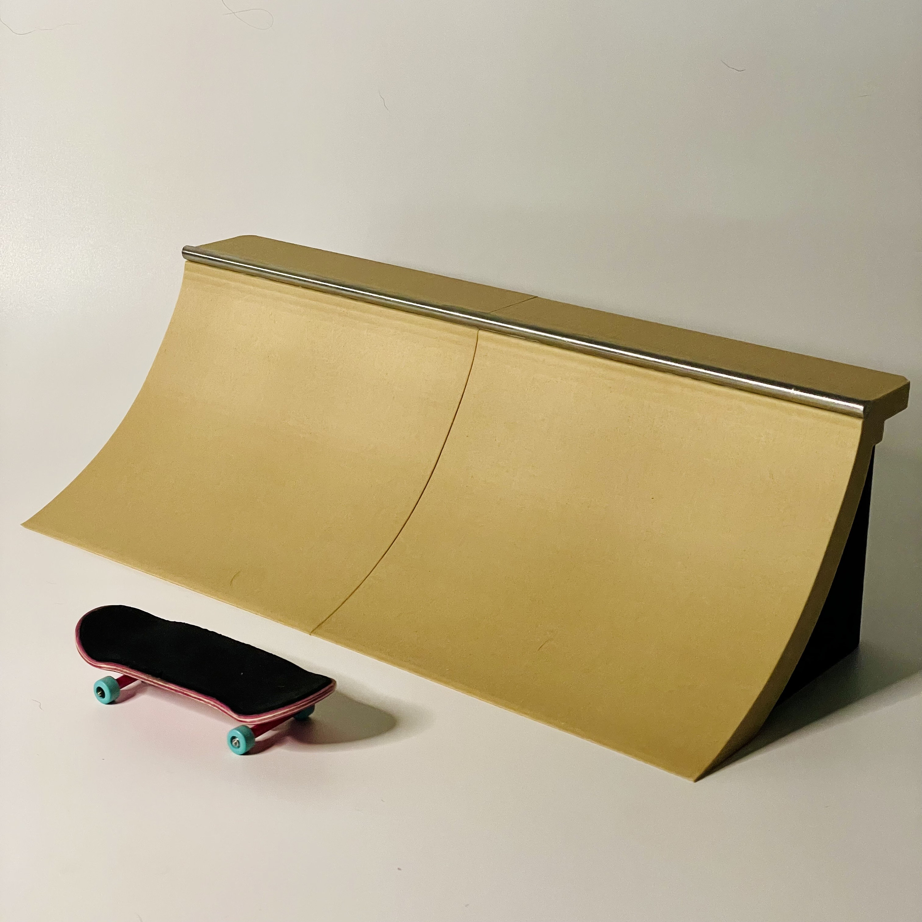 Fingerboard 300mm12in Quarter Pipe 3D Printed Quarter Pipe With 300mm