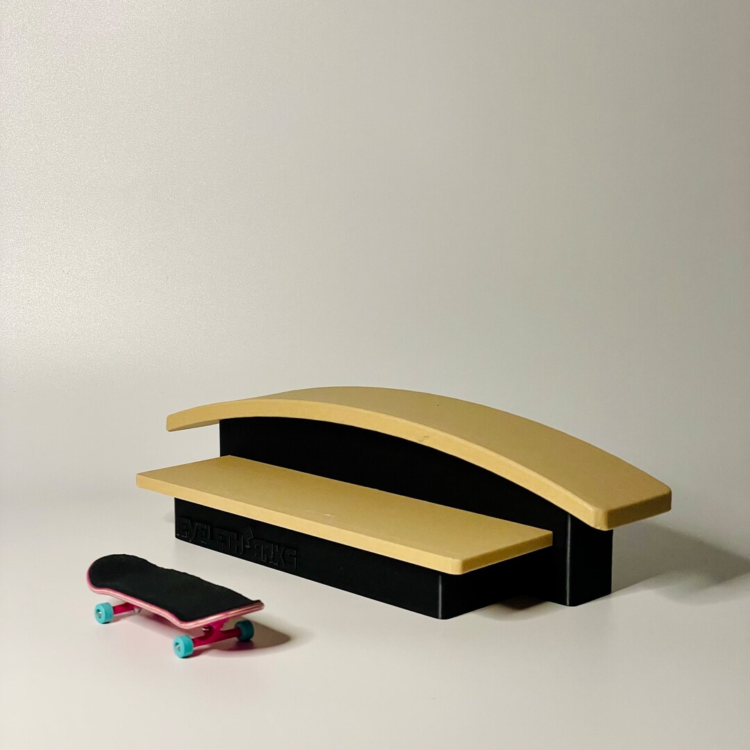 Fingerboard Rainbow Ledge 3D Printed Arch Wall With Attached Ledge