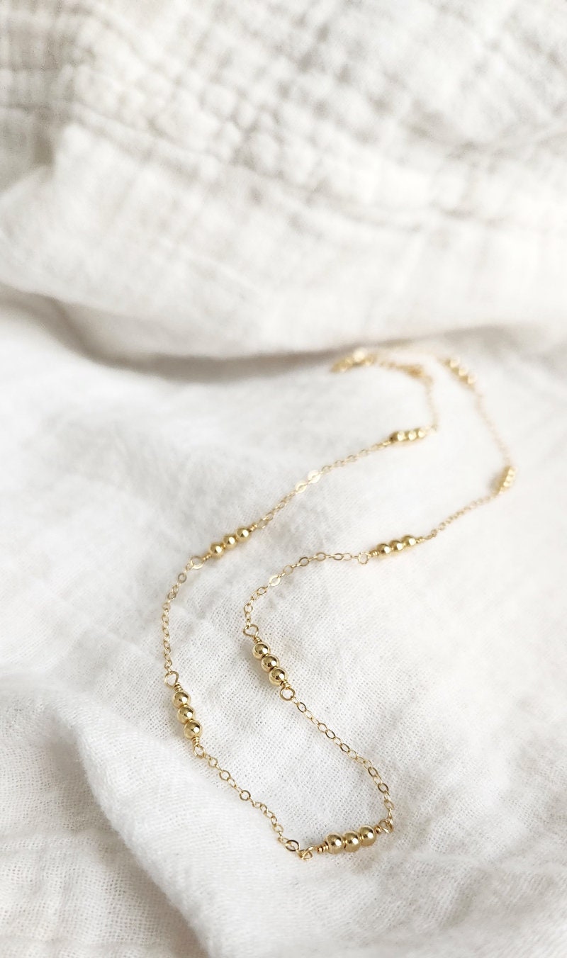 BEADED NECLACE WITH CHAINS GOLD BRASS main image 0