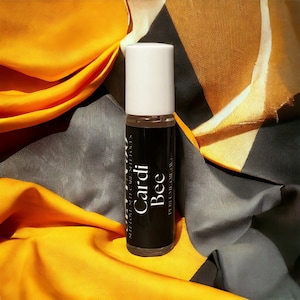 Cardi Bee (W) | Luxury | Perfume Oil | Roll On | Perfume Roller | Alcohol Free | Luxury Fragrance | Gift Ideas