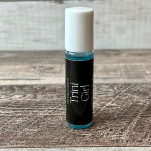 Trini-Girl Impression (W) | Luxury Inspired | Perfume Oil | Roll On | Perfume Roller | Alcohol Free | Luxury Fragrance | Gift Ideas