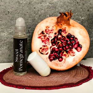 Sweet Pomegranate (U) | Luxury | Perfume Oil | Roll On | Perfume Roller | Alcohol Free | Luxury Fragrance | Gift Ideas