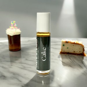 Cake (U) | Luxury | Perfume Oil | Roll On | Perfume Roller | Alcohol Free | Luxury Fragrance | Gift Ideas