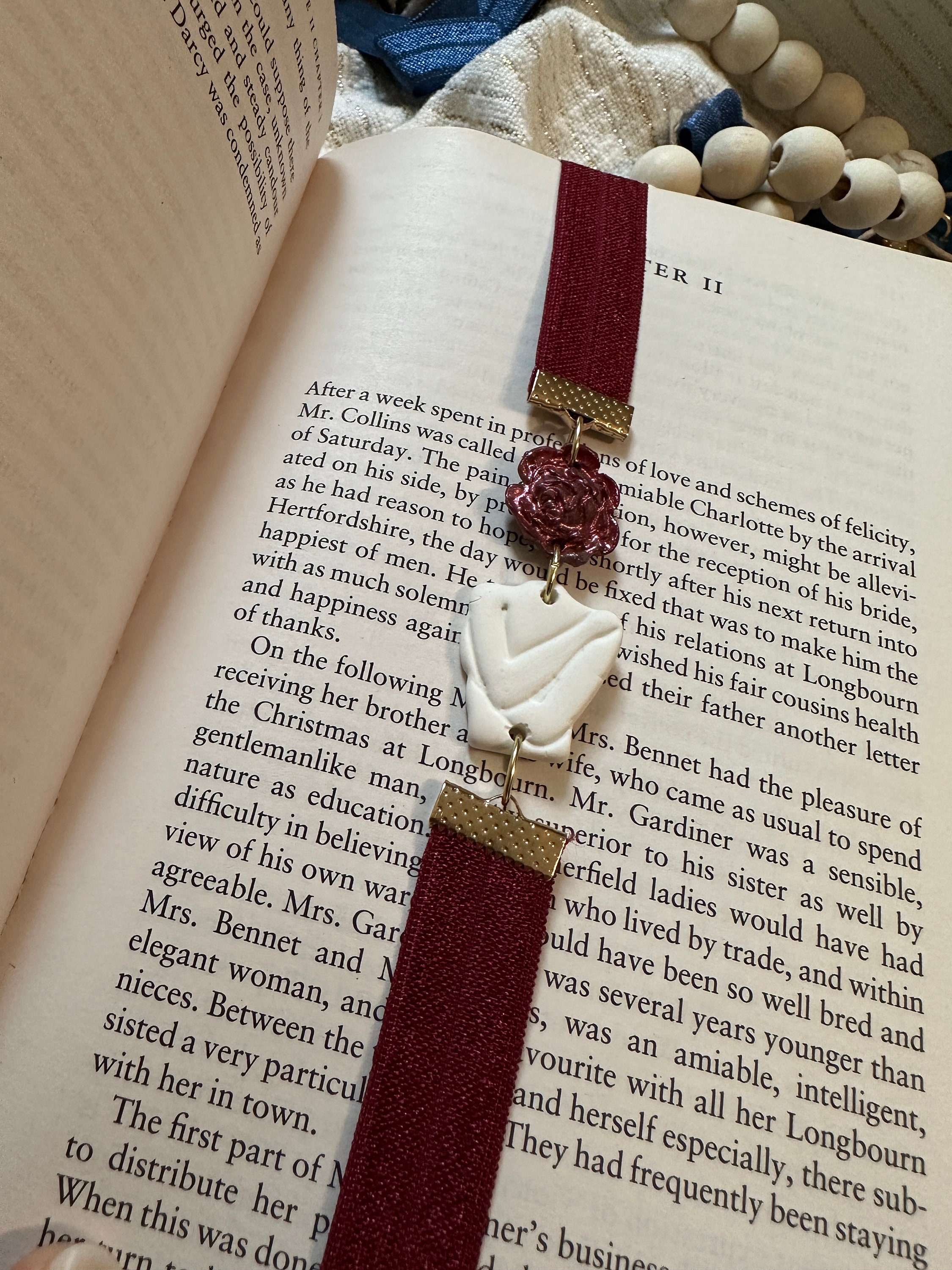Bookish Rose Bookmark Adjustable Elastic Bookmark Floral Clay Charm ...