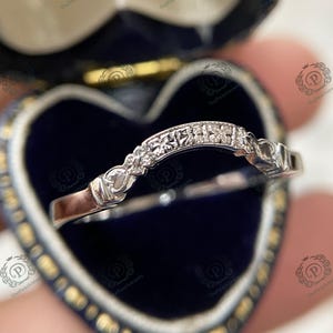 Vintage art deco 1880s retro wedding band antique ring stacking band curved band dainty band in 935 argentium silver engagement ring for her