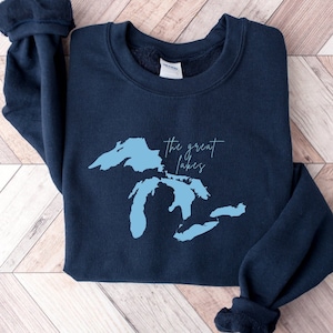The Great Lakes Lake Life Crewneck sweatshirt
