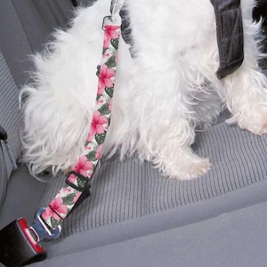 Hawaiian Flower Pet Seat Belt: Adjustable Dog & Cat Car Safety Harness
