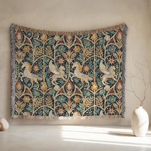 Medieval Tapestry Wall Art – Vintage Unicorn Woven Blanket – French Gothic Floral Tapestry – Renaissance Antique Style Home Decor