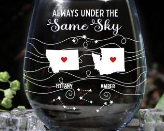 Wine Glass Personalized Gift for Bridesmaids, Custom Stemless Wine Glass, Wedding Party Favors, Unique Decor