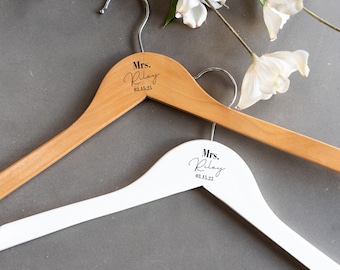 Personalized Bridal Hanger | Engraved Wedding Dress Hanger | Bride Hanger | Custom Name Hanger | Bridal Shower Gift | Bridesmaid Hangers