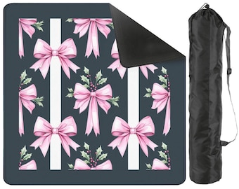 Winter Mahjong Mat, Cheerful Holiday Design, Perfect for Christmas Parties and Mahjong Game Nights