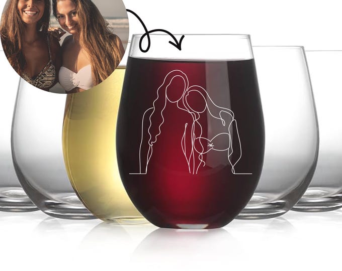 Etched Personalized Best Friend Wine Glass, Custom Line Portrait Glass for Besties, Sisters, or Bridesmaids with Name| Friendship Gift