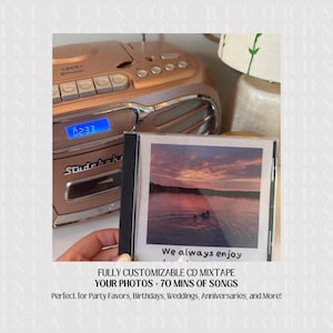 Mixtape personalizado con tu arte, fotos y 70 minutos de playlist o podcast. ¡Regalo personalizado perfecto para Navidad, San Valentín, cumpleaños y aniversario!