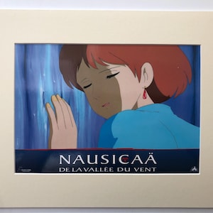 Originale Vintage Nausicaa della valle del vento (1984) Lobby Card francese Colore FOH Ancora montato e pronto per essere incorniciato 40 x 30 cm 1