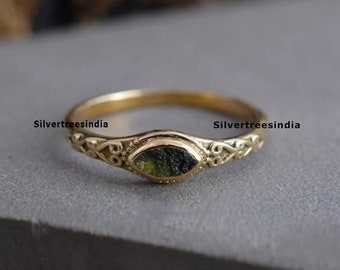Natural Moldavite Silver Ring Rough Moldavite Ring Healing Moldavite Meteorite Ring Genuine Czech Republic Moldavite Ring Raw Moldavite Ring