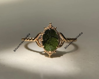 Anello con moldavite grezza: argento sterling, pietra preziosa, gioiello fatto a mano