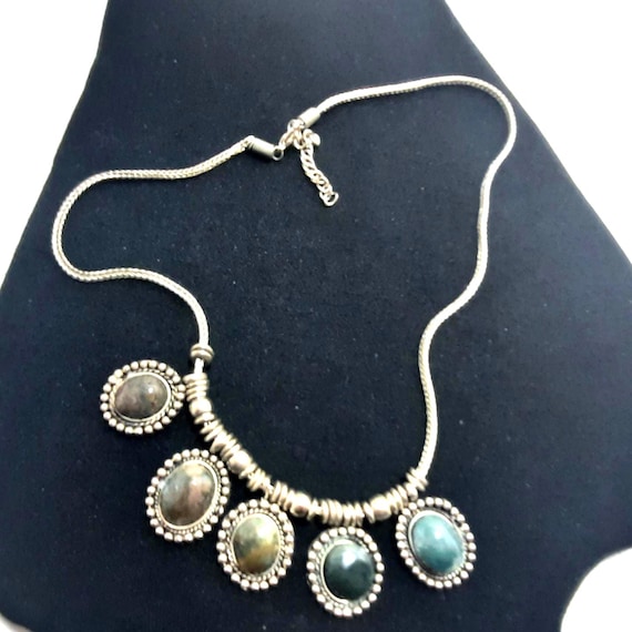 Vintage Silver Tone Green Stone Necklace - Etsy