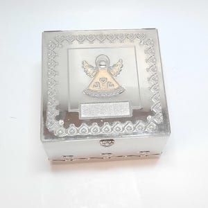 Vintage Things Remembered Kryształowe pudełko na biżuterię Swarovski w kolorze srebrnym