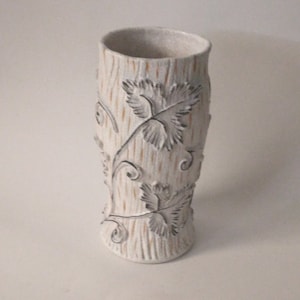 Italy Pottery Vase Leaf Pattern