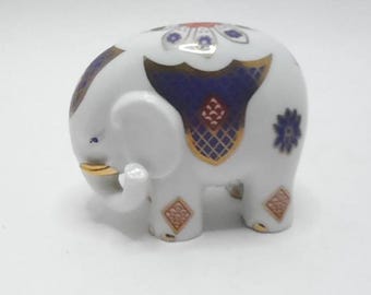 PG Handcrafted In Malaysia Elephant Figurine White And Blue
