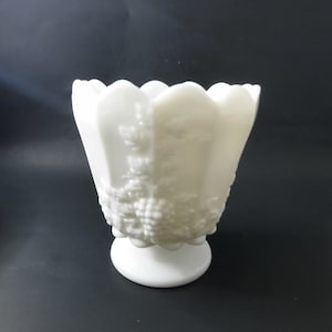 Vintage Westmoreland White Milk Glass Pedestal Grapes Vase