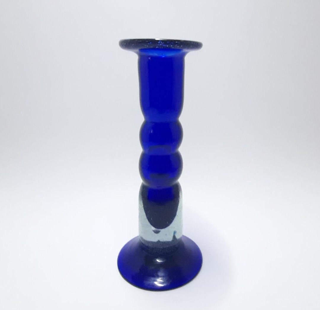 青いガラスのキャンドルホルダー　コバルトブルー　アンティーク　インテリア　置物 青いガラスのキャンドルホルダー コバルトブルー アンティーク