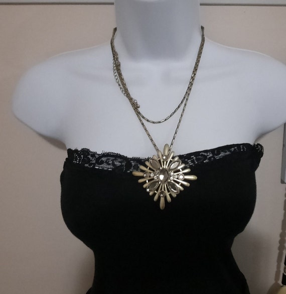 Vintage Lia Sophia Gold Tone Chain Necklace With L