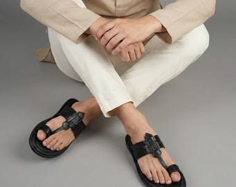 Men's Handmade Leather Kolhapuri Sandals | Black Toe Ring Ethnic Footwear