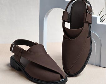 Handgjorda Peshavari-sandaler i lädermocka: Traditionell Chappal för män
