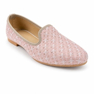 Men's Handmade Pink Embroidered Mojdi Shoes - Indian Groom Loafers