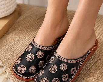 Handmade Black Leather Kolhapuri Mules for Women | Indian Ethnic Slip On Flats | Comfortable Artisan Jutti Sandals | Boho Wedding Footwear