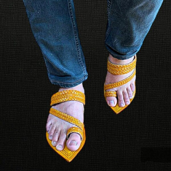 kolhapuri chappal store near me