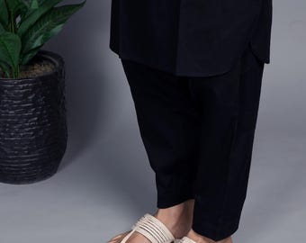 Handmade Leather Kolhapuri Chappals: Ethnic Indian Men's Sandals