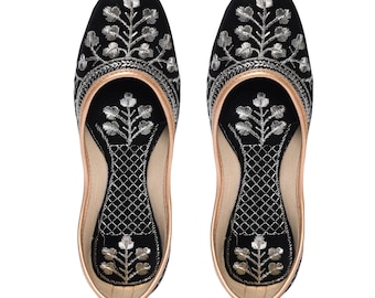 Handmade Embroidered Jutti for Women | Ethnic Flats | Traditional Indian Mojari | Wedding & Festive Shoes| Bridal Jutti
