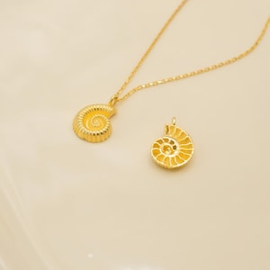 Gold Nautilus Shell Necklace, Spiral Fibonacci Necklace, Summer Theme Necklace Set, 2 Sides Nautilus Jewelry