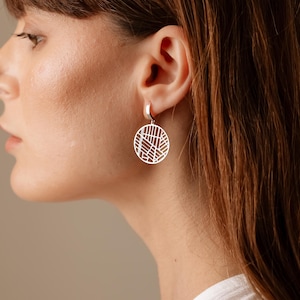 Boucles d'oreilles carte personnalisées, Boucles d'oreilles coordonnées, Carte du lieu de notre rencontre, Cadeau unique pour couple, Bijoux personnalisés pour les amateurs de voyage, Cadeau pour la fête des Mères