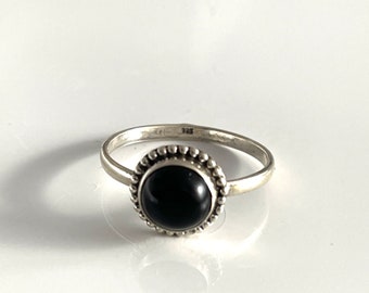 Black ONYX RING 925 SILVER Ring Gemstone Ring Real Onyx Stone Engagement Ring Round Stone Ring Real Gemstone Silver Ring Ladies Ring
