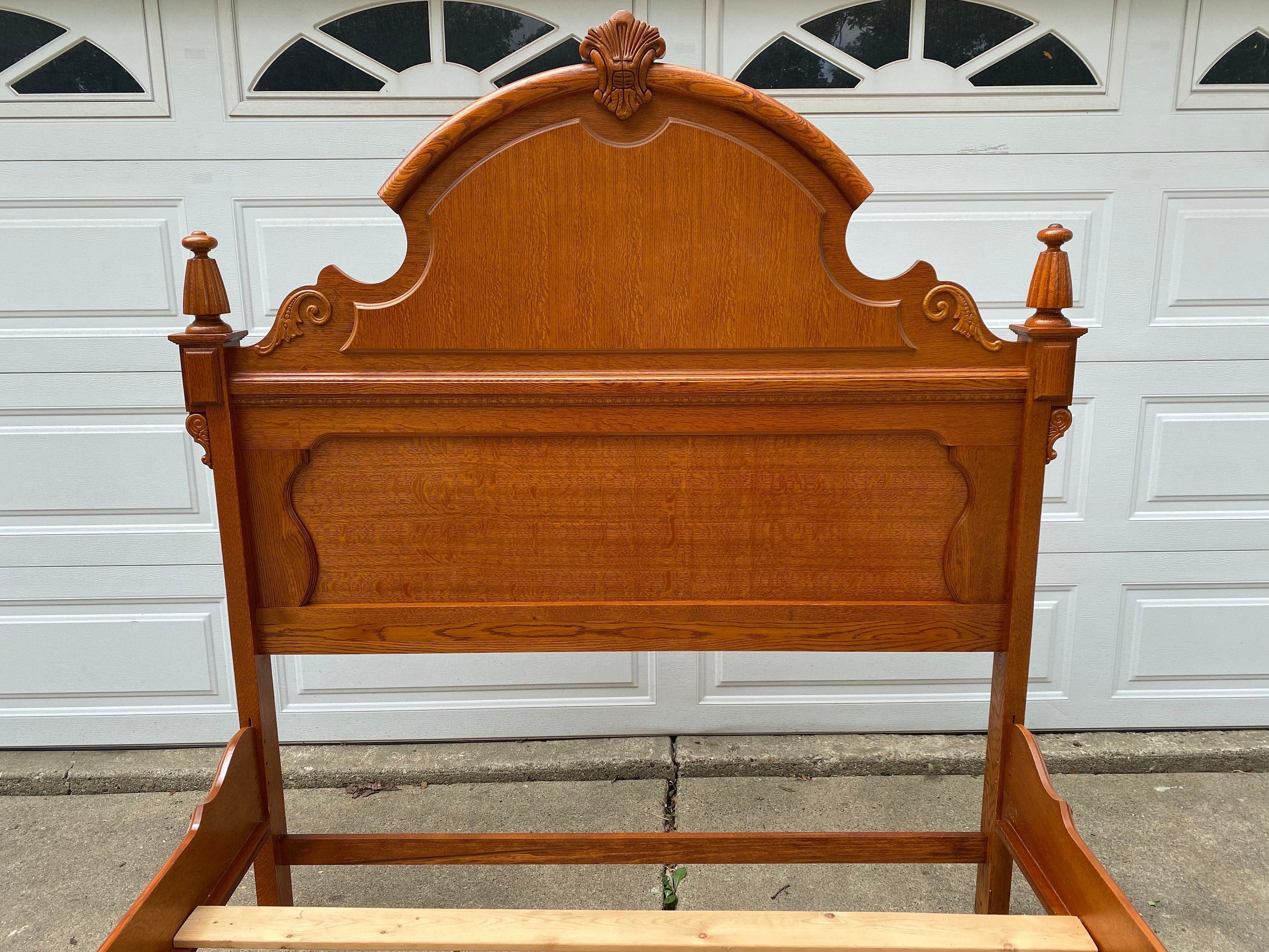 Lexington Furniture Victorian Sampler Collection Mansion Queen Size Bed - Etsy