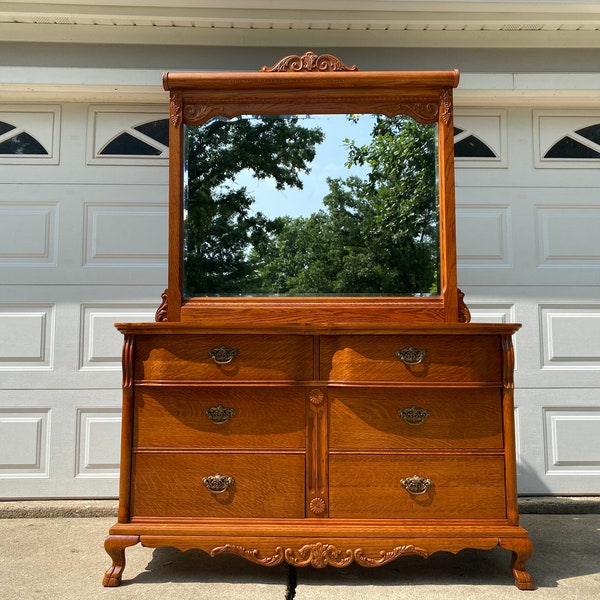 Lexington Victorian Sampler Bedroom Furniture Etsy