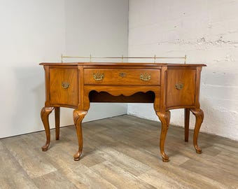 Vintage Thomasville Solid Cherry Queen Anne Flip Top Desk - Etsy