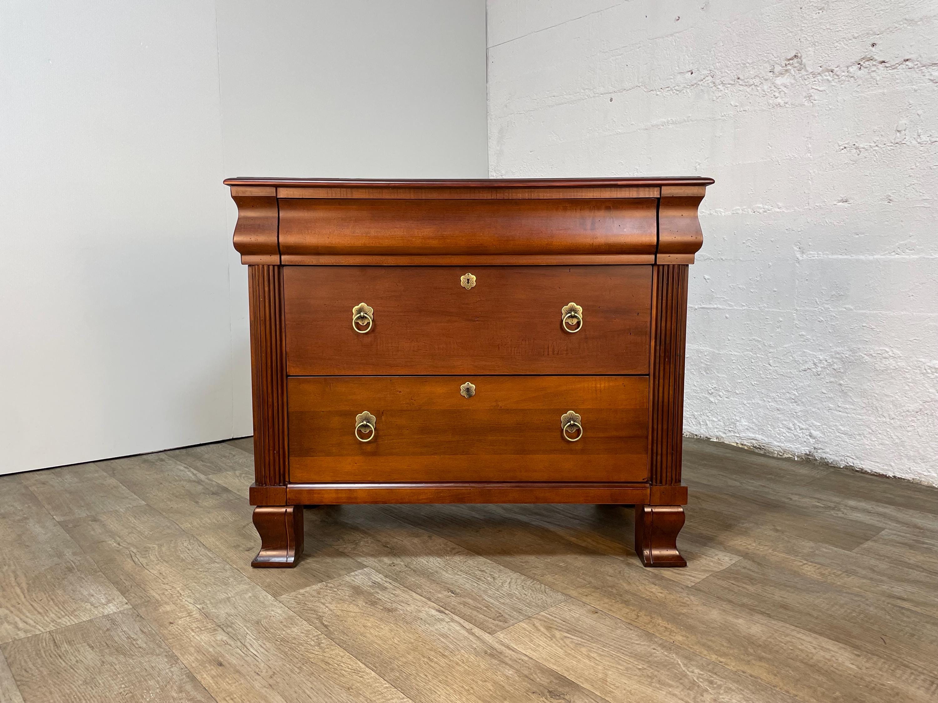 British Classics Ethan Allen Dresser