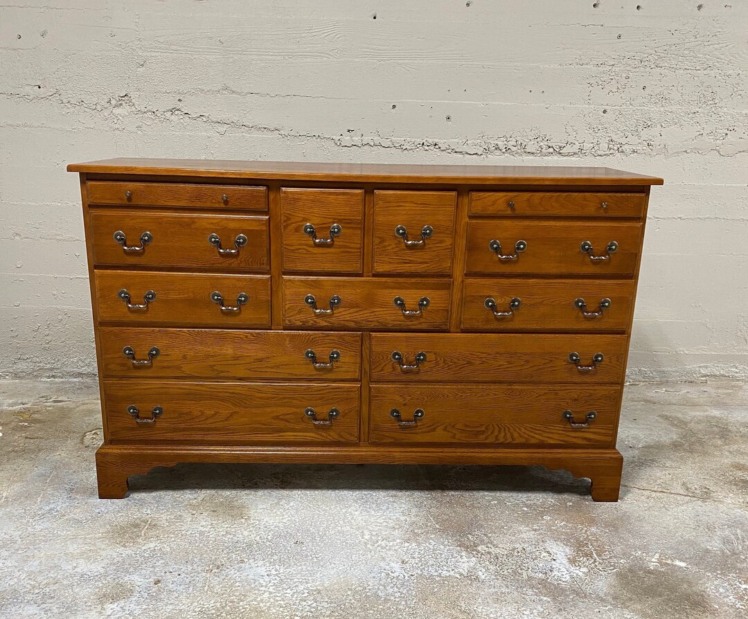 Keller Furniture Co. Solid Oak Dresser - Etsy