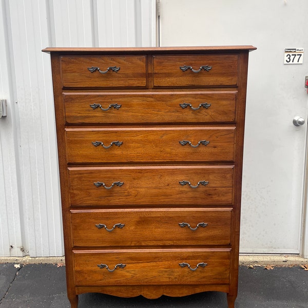Thomasville Impressions Chest of Drawers