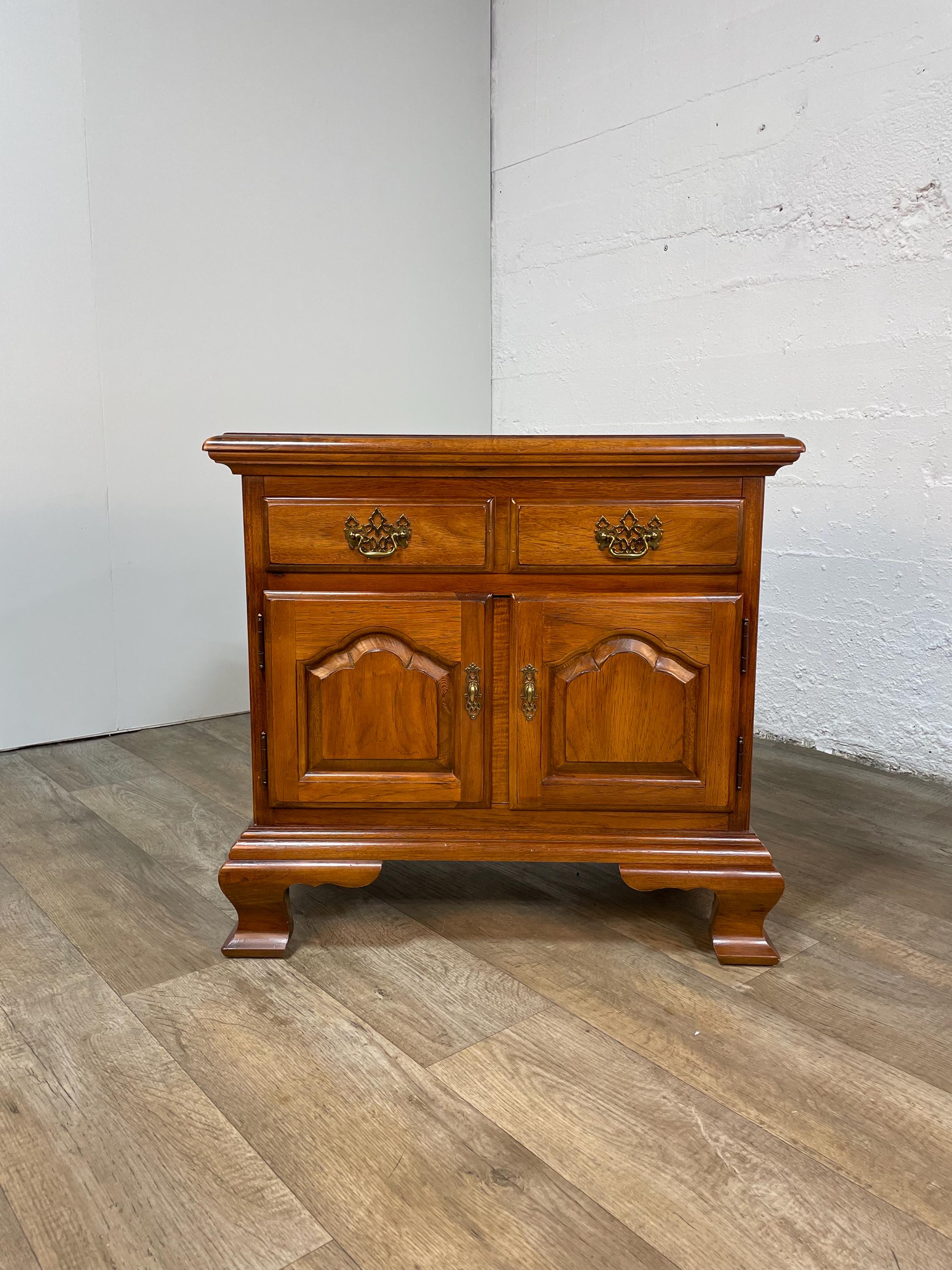 【名品】送料込み Thomasville ファニチャー キャビネット Thomasville Fisher Park Furniture - Etsy