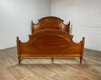 Lexington Furniture Chez Michelle Collection King Bed