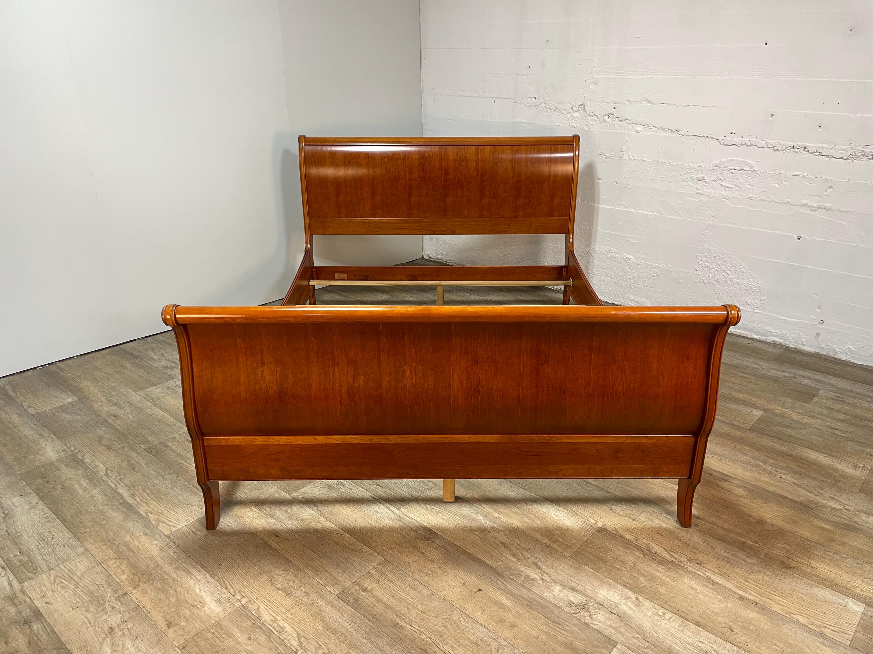 Ethan Allan Medallion Collection Cherry Queen Sleigh Bed - Etsy