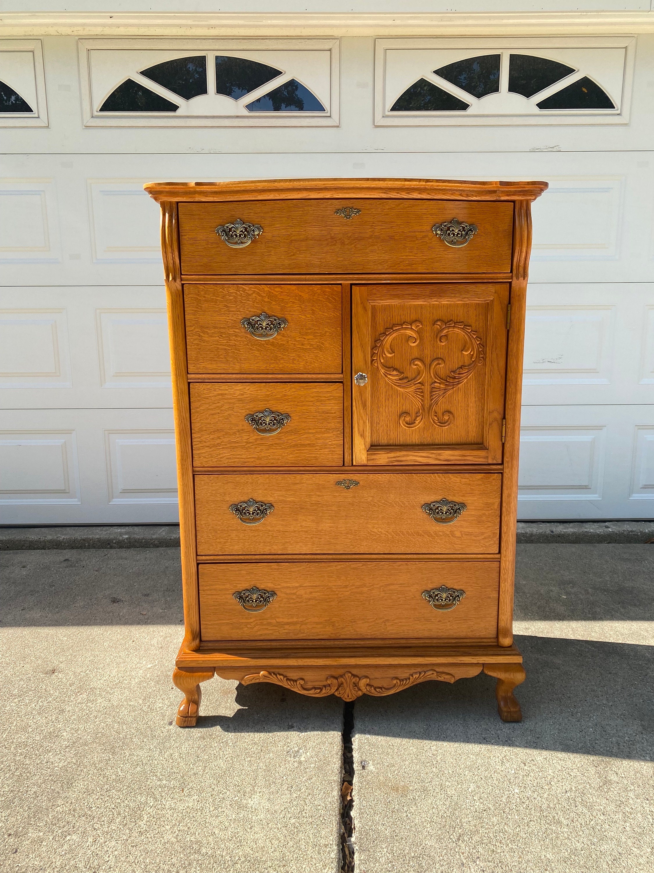 Lexington victorian bedroom furniture deals