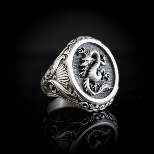 Unisex Dragon Silver Ring, 925 Sterling Silver Oval Ring, Chinese Dragon Motif Ring, Ring for Animal Lovers, Chinese Mythology Dragon Ring